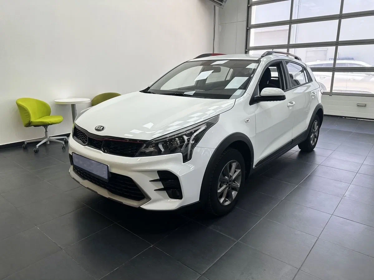 KIA Rio X по цене от 1 575 000 рублей